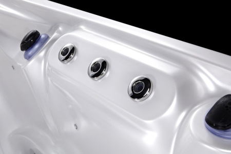 Гидромассажный спа-бассейн Sunrans SR805 Гидромассажный спа-бассейн Sunrans SR805