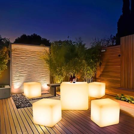 Светильник Куб 80 с питанием от АКБ, RGB Светильник Куб 80 с питанием от АКБ, RGB